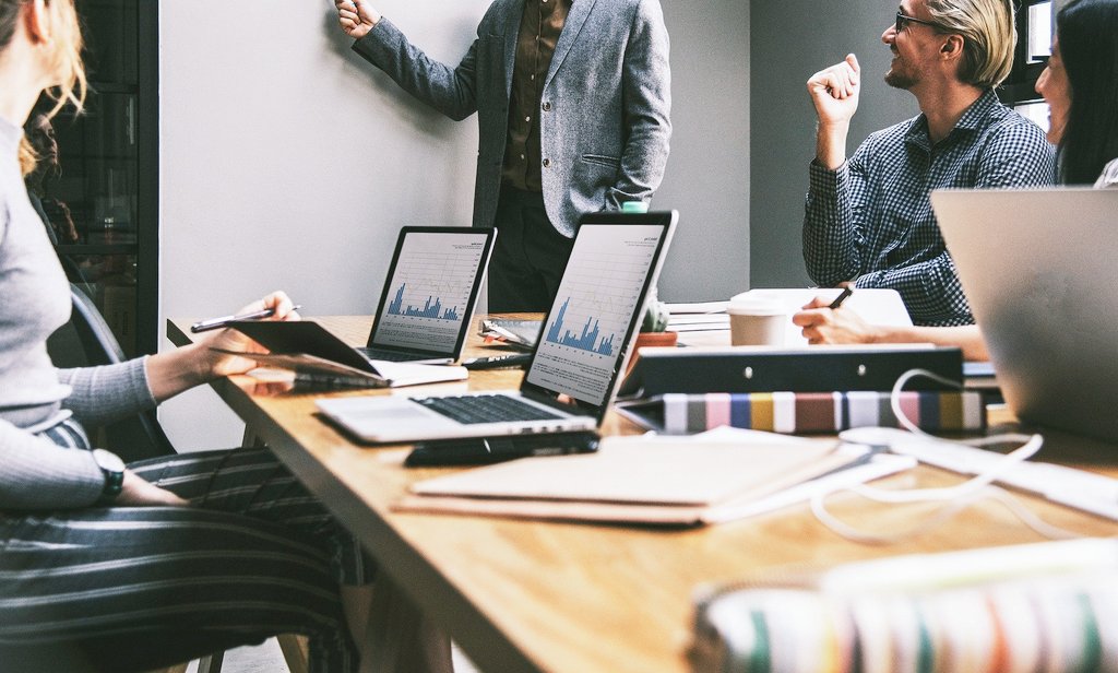 Manhattan Office tweet media