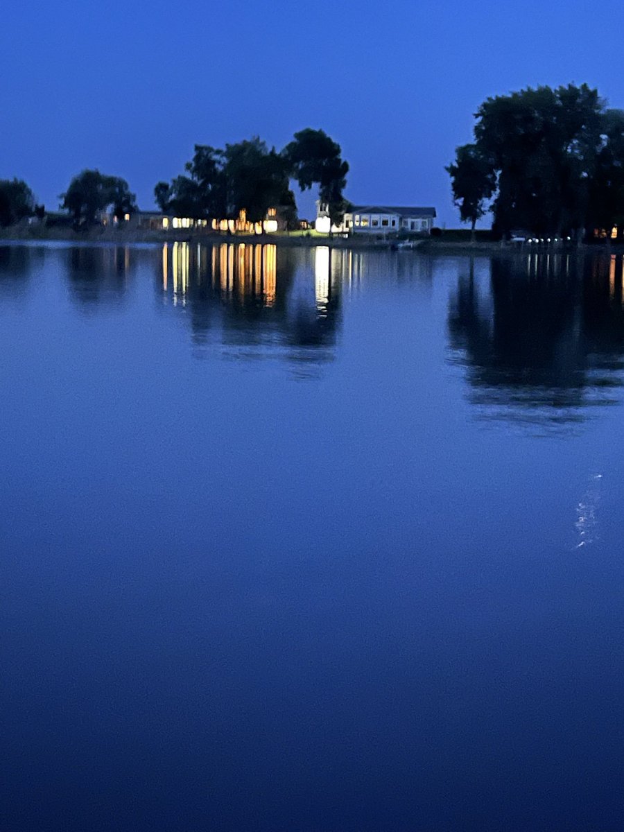 mojohnson24's tweet photo. Lake house view from the boat. #massive #itneverends https://t.co/222vOQ13He