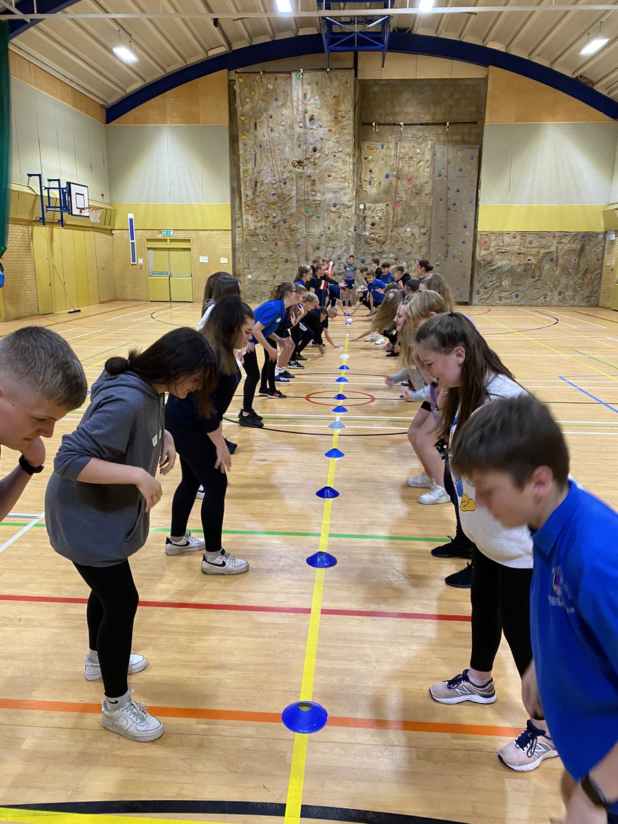 WestOxonSSP's tweet photo. Great to have 36 Sports Leaders in today starting their Community leaders award @CartertonCC. Lots of enthusiasm and great team work. @activeoxon @SportsLeaders https://t.co/WGseFKlBn8