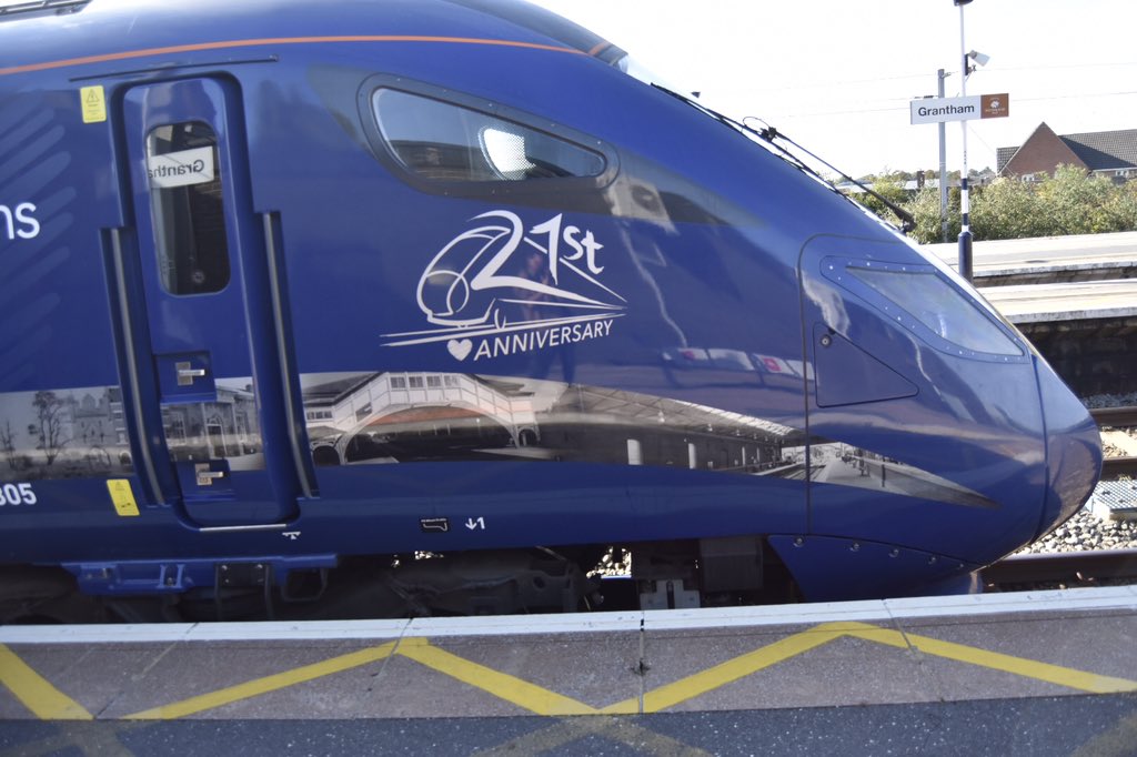 Class8xx's tweet photo. Happy 21st good to see 802305 with some cloths on at long last @Hull_Trains #Paragon #Class80x #HappyAnniversary working 1A93 1200 off GRA https://t.co/Q0EM0dngsV