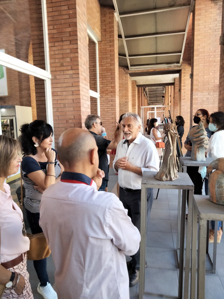 el_hyde's tweet photo. @el_hyde 
@malaga 
#ART_QUARIUM 
Inauguramos la nueva exposición de artistas en la estación de autobuses de Málaga. Hasta el próximo 24 de octubre. https://t.co/Wuw7M3zYdQ
