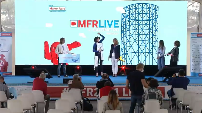 GiovannaDiTroia's tweet image. #MakeITCircular: ecco le Menzioni Speciali  

 📍#Vytreum|recupero scarti
 📍#AdapTronics|scotch intelligente
 📍#Saccomatto| prodotti naturali che sostituiscono le plastiche

makerfairerome.eu/it/

#MFR2021 #MakerFaireRome #branded