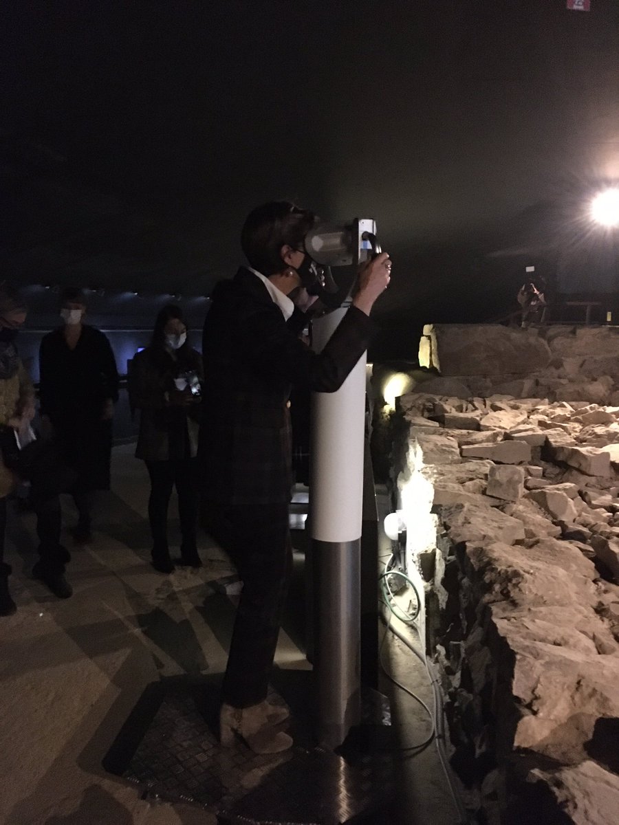 MosanaTerra's tweet photo. This morning, at the Archéoforum in Liège, Minister Valérie De Bue had the opportunity to preview the immersive virtual experiences in Liège that are part of the @InterregEMR @MosanaTerra @ValerieDeBue @VilledeLiege @UniversiteLiege https://t.co/pFUz7ma0oG