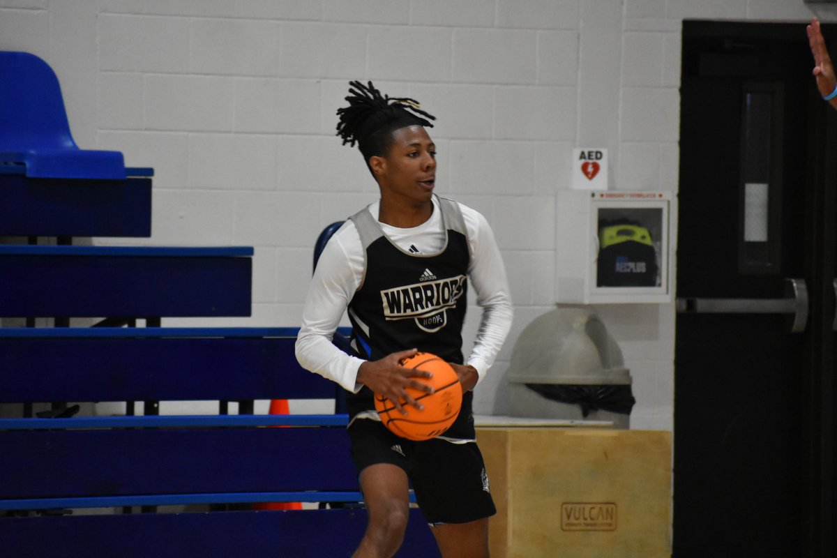 SWUWarriors's tweet photo. Starting the day off right!

@SwuHoops is back on Charles Wimphrie Court putting in the work before the start of the season!

#TeamSWU #ncaad2 #conferencecarolinas #swulife #onewarrior https://t.co/y5mFp1s2at