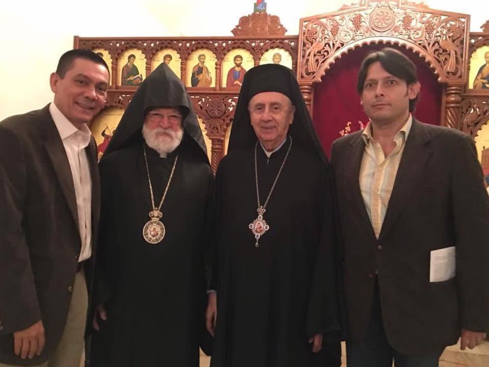 Días después hice la más triste travesía hasta cruzar un río, sin maleta, con mi morral, al exilio.

El Cardenal Urosa, Fernando y yo tuvimos encuentros memorables. Mi amistad con Fernando trasciende su muerte. Hoy sigo llorando y buscando consuelo. Fue un hombre de fe.
15/17