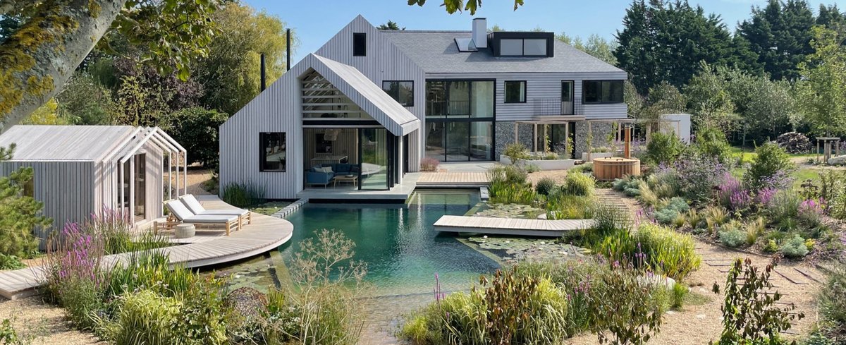 David Airey tweet media