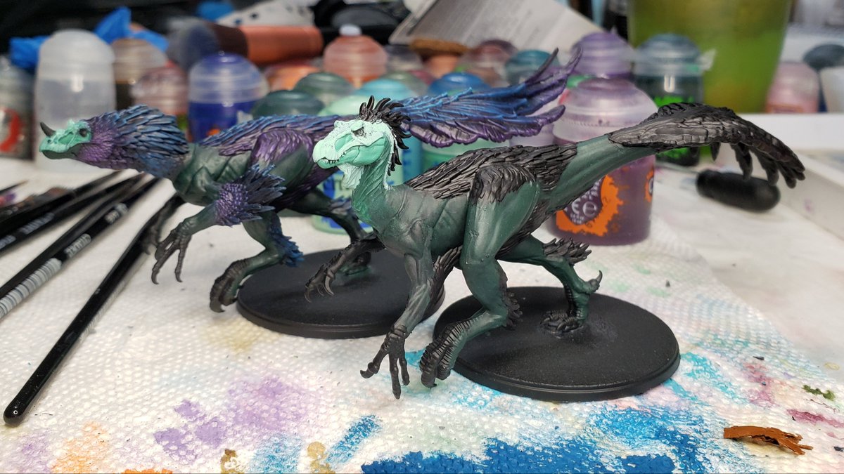 SinaraiP's tweet photo. #raptorweek continues! Shown are Raptor 2 & 3 so far. Getting raptor 3 caught up so I can begin some fun feather work on both. Going to begin both riders tomorrow or tonight!
#Conquest #conquestlastargumentofkings #colorsofconquest #wadrhun #redgrassgames #miniaturepainting https://t.co/WaVDv4g8Nm