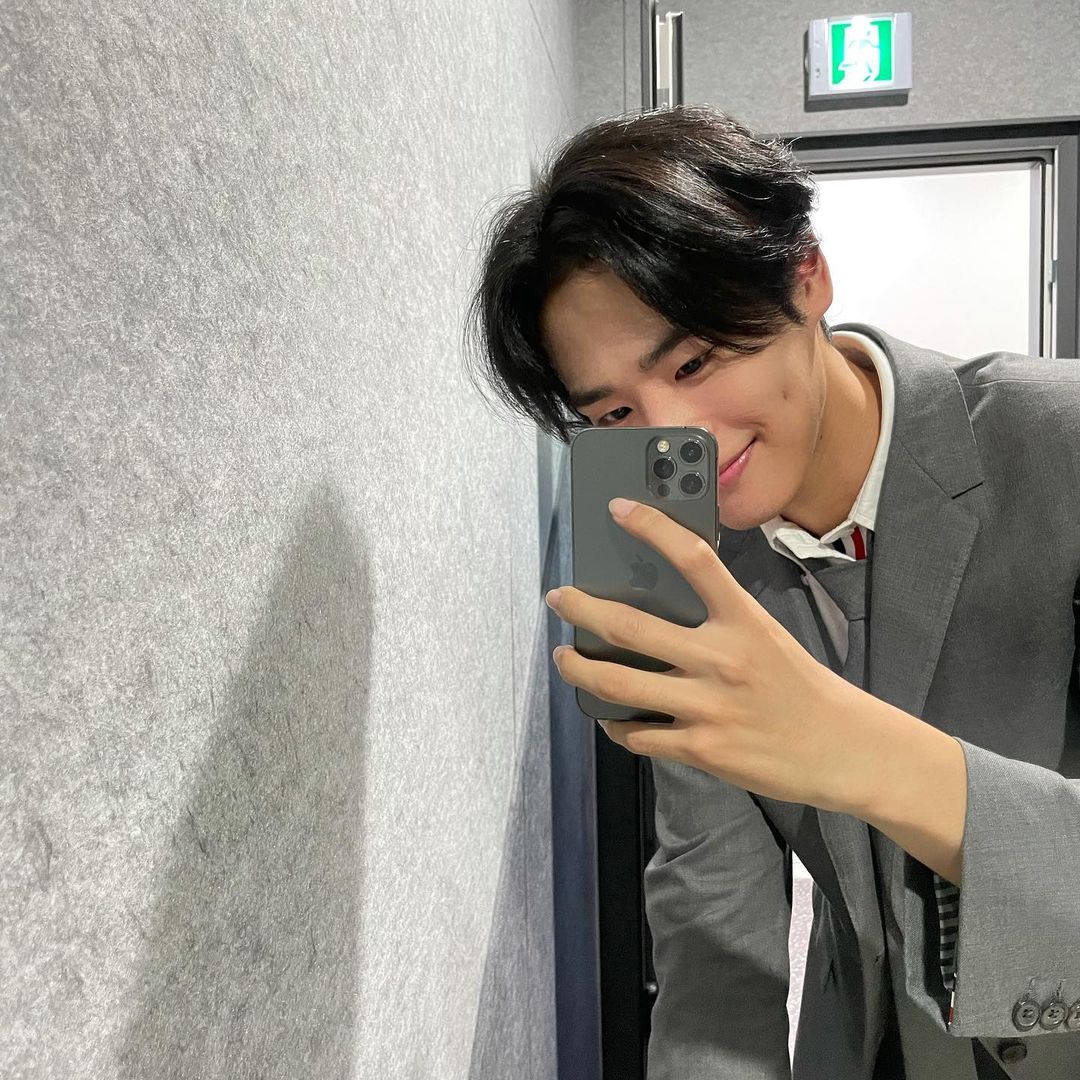 VAliceindia's tweet photo. 81021 b__yccn IG Update
[ #BYUNGCHAN ] : soft
https://t.co/Qz1jhfcioA
#빅톤 #최병찬 #병찬 #VICTON #BYUNGCHAN #ALICE #VictonxAlice #VictonxAliceIndia https://t.co/mCi0QQEVSH