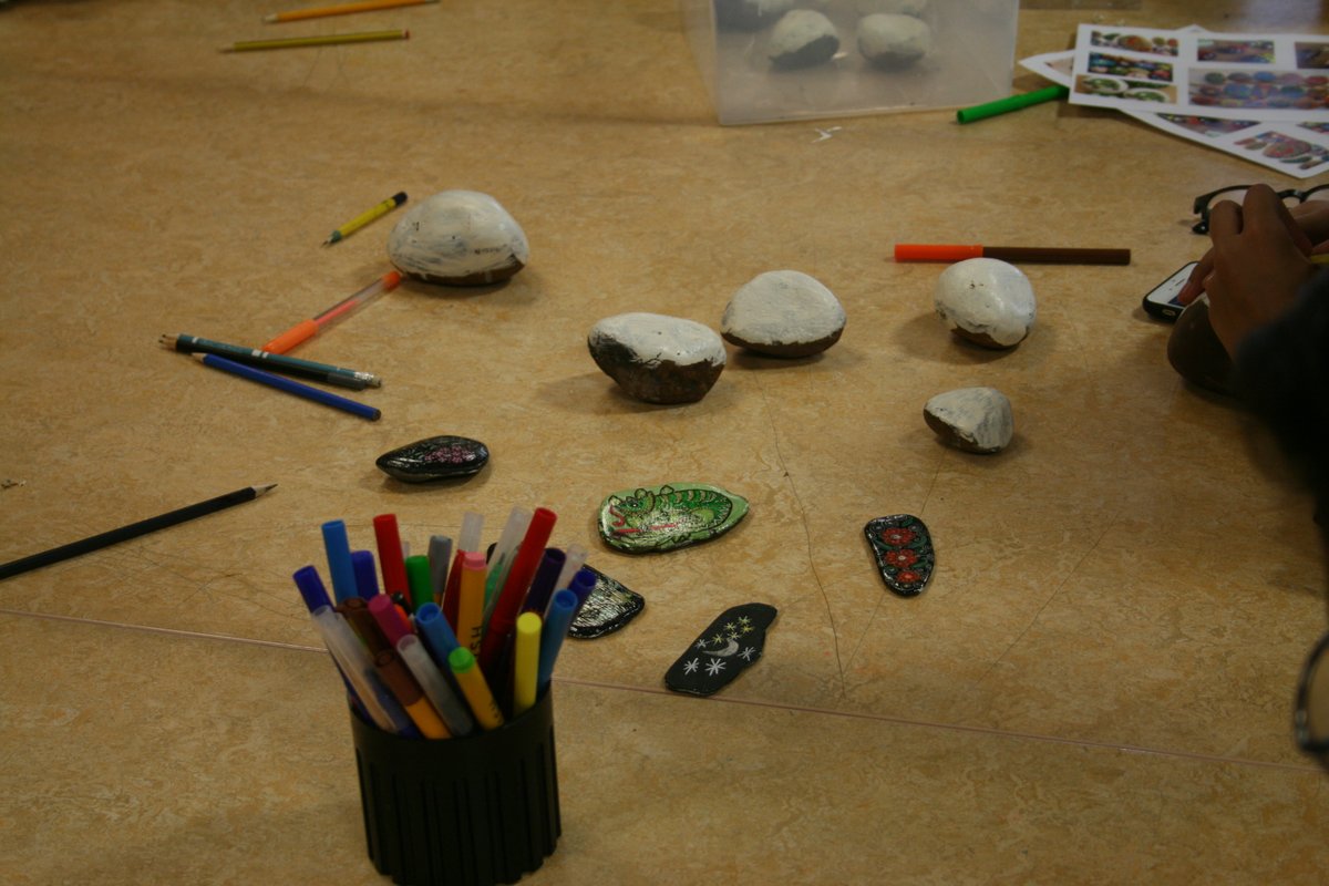 ArthurTerrySch's tweet photo. Our Year 7 Crafts Club is fully underway! Some excellent ideas and creative pieces are being produced! Well done Year 7!
#CraftsClub #afterschoolclub #ExtraCurricular #art https://t.co/CW8A6SyU8H
