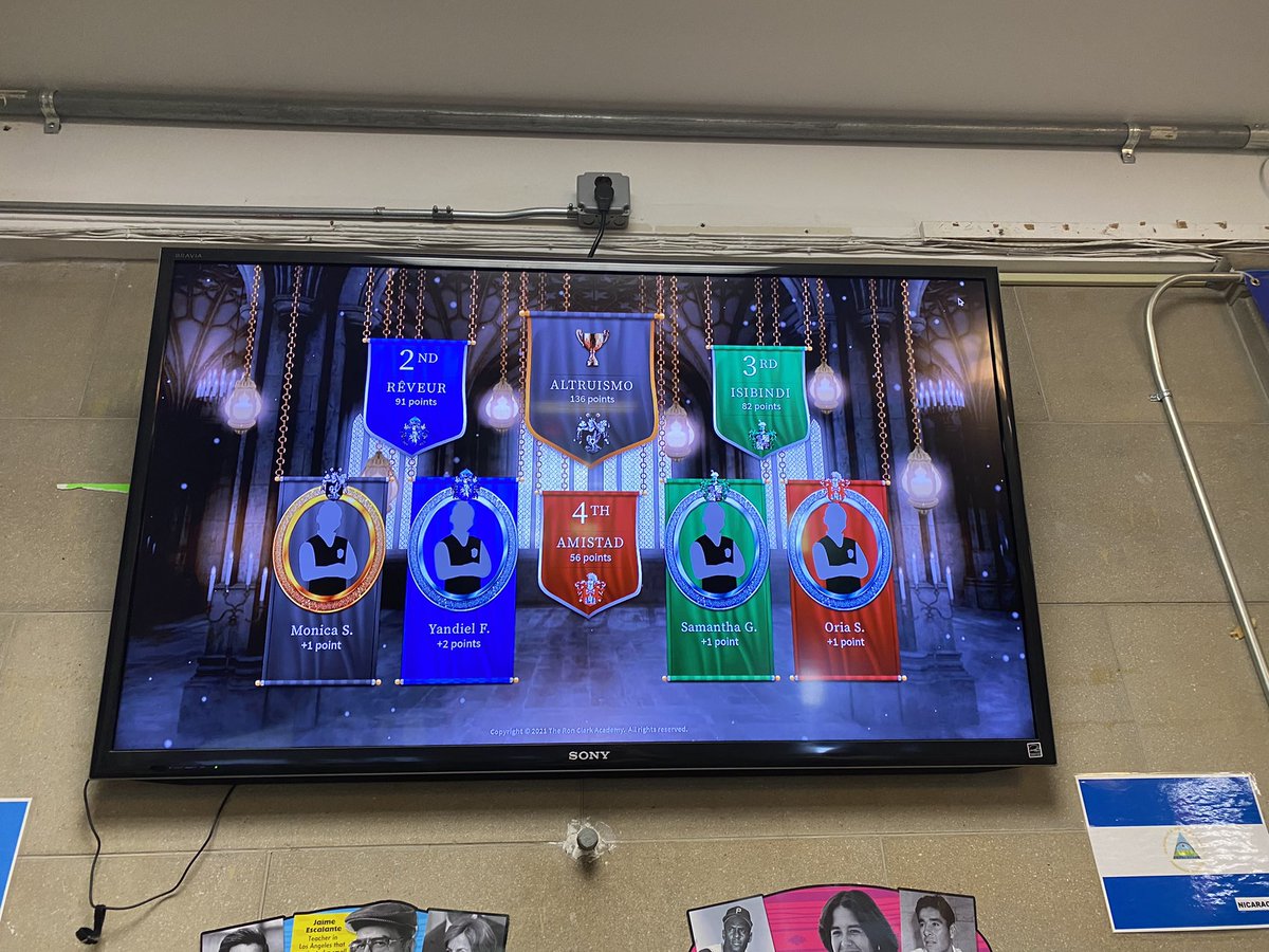 MrsBartuneksAr1's tweet photo. House competition is up and running this week! What an exciting time at @haverstrawelem !! @NRCSDistrict #nrnt2122 #nrcsdchat #housesystem https://t.co/kEYBbfj0mw