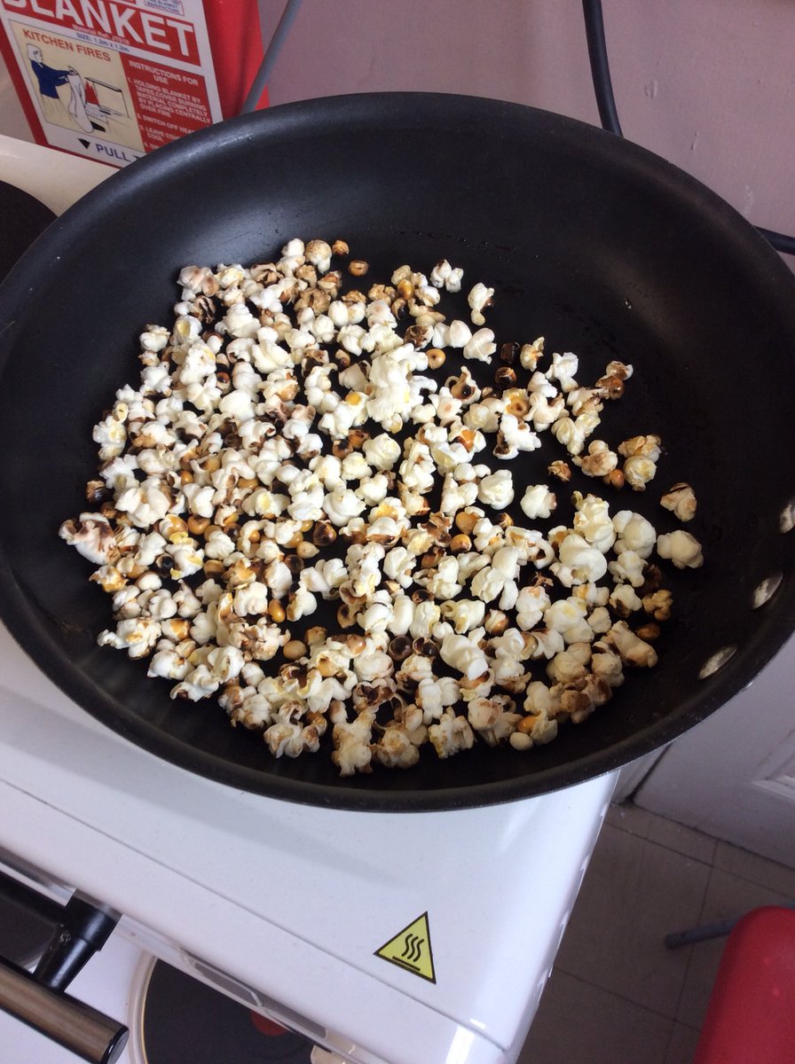 Dosbarth Cardiff City tweet media