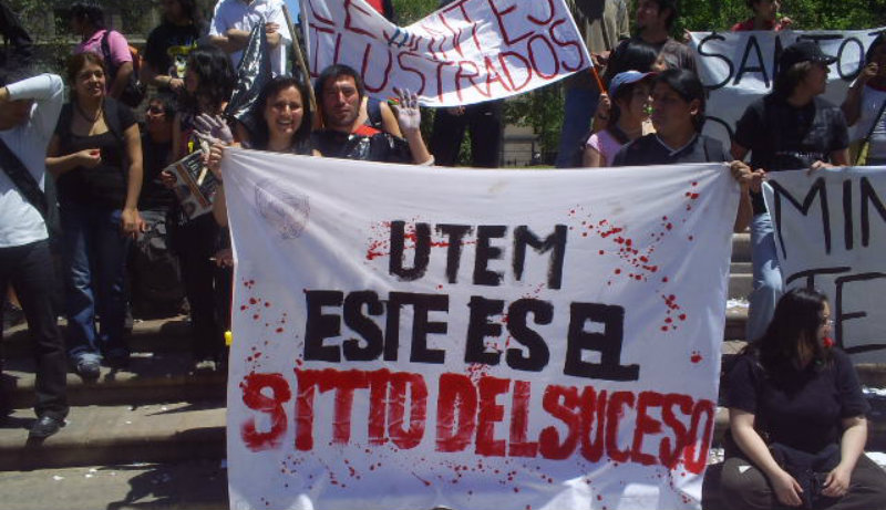 ForensesExUtem's tweet photo. El poder ejecutivo judicial y legislativo sabía que estábamos siendo engañados sin embargo hizo caso omiso. Otorgaron permisos para crear carreras sin futuro y luego se desligarón de las nefastas consecuencias
#exalumnosdecriminalisticautem
#14añosdelucha
#DebatePresidencial2021 https://t.co/NQTMeh2syS