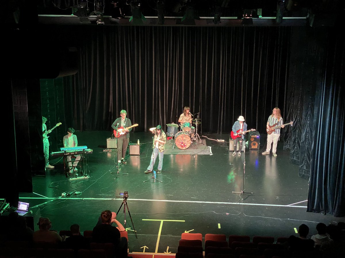 First show of the year in the bank! A huge well done to our BTEC Y1 students - the first of many! 🤩