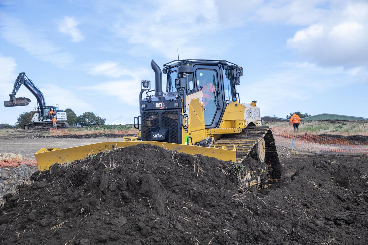 thesiriusgroup's tweet photo. A few photos of the new Caterpillar D6XE Electric Drive Dozer on-site and being put through its paces.
Great photos @RPA_Media
@CaterpillarInc @FinningNews @SITECH_UK_IRE @TrimbleCEC #thesiriusgroup #wearesirius #siriusplant #innovation #letsdothework #D6XE #construction https://t.co/Mm703aD0KO