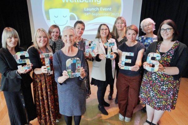 NewbigginTC's tweet photo. Reading for Health &amp; Wellbeing in Newbiggin by the Sea.
A project funded by @AnnCleeves besting selling author of Vera. Find out more on the below link. Article by @N_landCouncil  @NlandLibs 
https://t.co/Y3QCHXjP4D #NewbigginbytheSea #Northumberland https://t.co/kioP4Lg60E