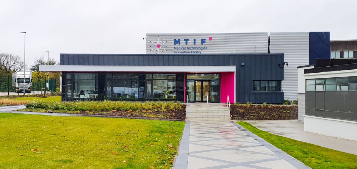 Delighted to hear #MTIF_UK at BEZ has won the LABC regional award for the best non-residential building category. Teamwork makes the Dreamwork @TrentUni, #GFT, #CPW, #Curtins. #Nottingham #medical #health #technologies