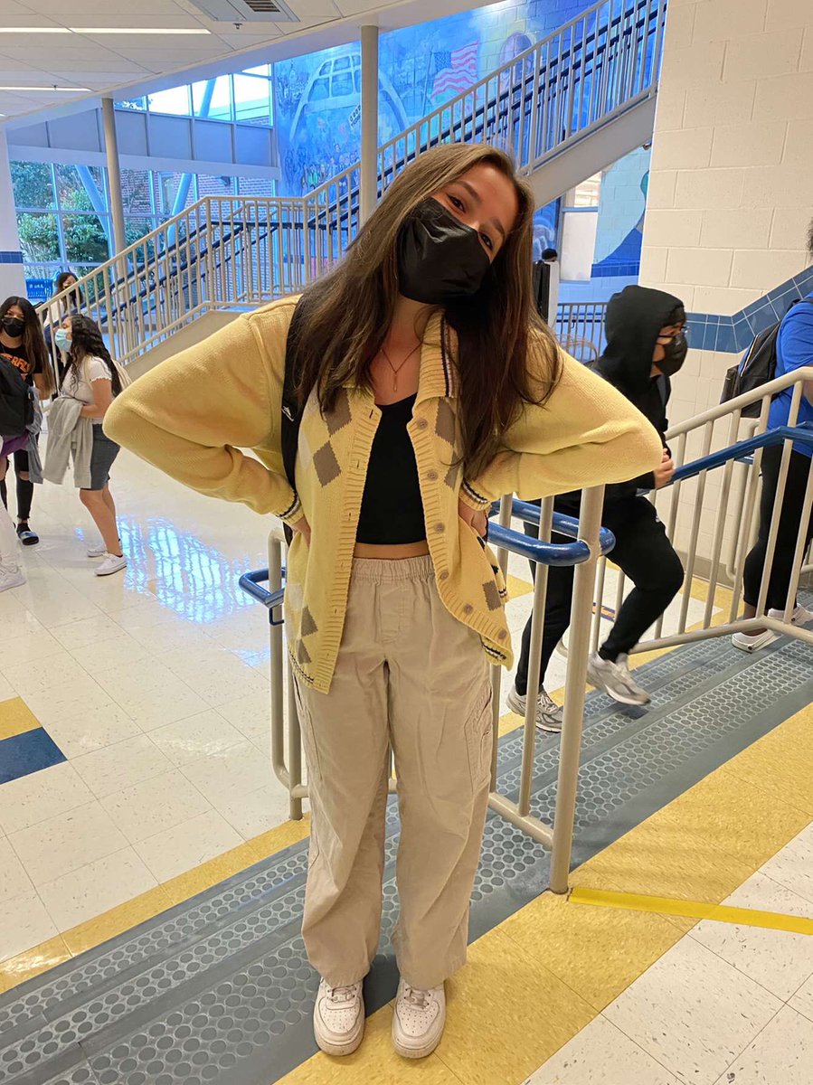jrlhs2025's tweet photo. <3 it! #lancerspirit25 https://t.co/XupjoqvVfu
