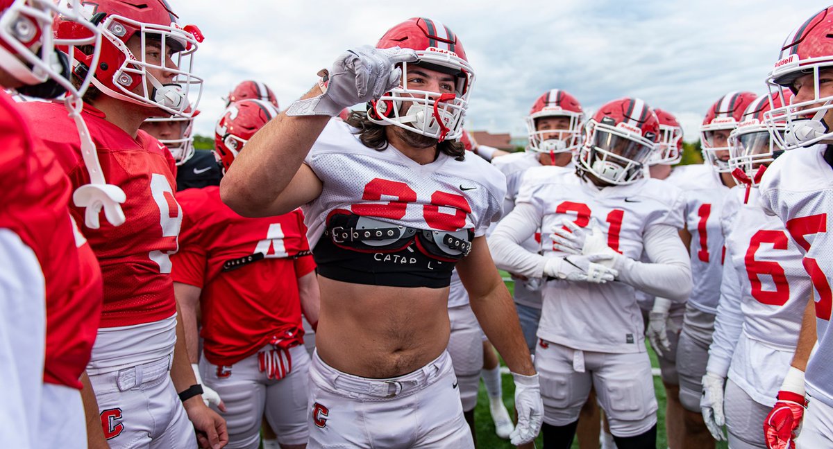 BigRed_Football's tweet photo. #FridayFeeling 🔴⚪️

#YellCornell 

(📸 : Eldon Lindsay/Cornell Athletics) https://t.co/UgqCm5QcZ2