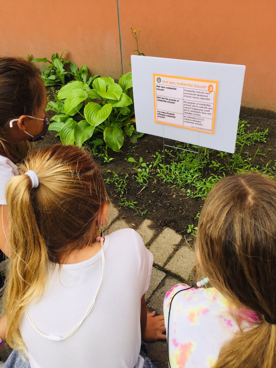 Bellmoore Learning Commons tweet media