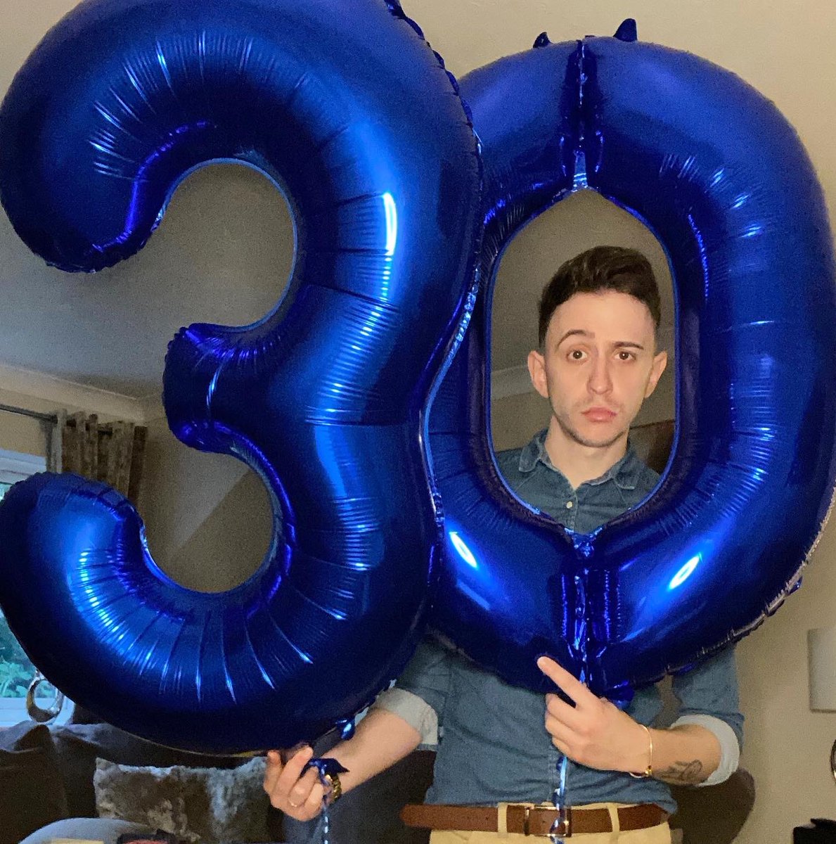 Lewis Game tweet media