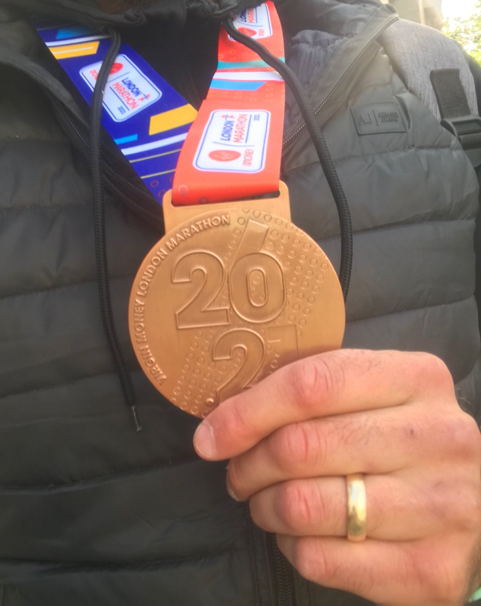 We got there 💪🥊👍
A huge thank you to all who supported my fundraising. We smashed my target and raised €5000 for children with cancer. We did the big man proud 👍 Thank you all so much 🖤💛
<a href="/CastlecomerHigh/">Castlecomer Community School</a> <a href="/KKPeopleNews/">Kilkenny Live</a>