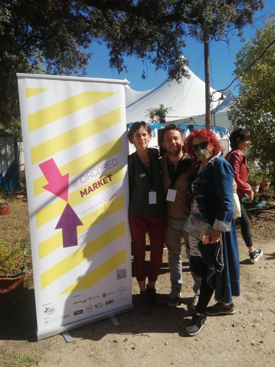 Último día en Madrid, después de 4 días intensos y enriquecedores con Circo Red. Esta mañana en La Escuela de Circo Carampa, viendo a <a href="/ciagrandimitri/">El Gran Dimitri</a> con su espectáculo The Legend!