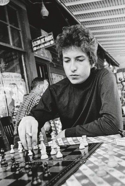 Bob41Dylan's tweet photo. "Chaos is a friend of mine."

- Bob Dylan https://t.co/U3QOXKIryk
