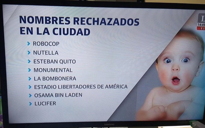 Bustonetaa's tweet photo. - Papá por que mi hermana se llama Rosa?
- Porque tu mamá ama las rosas
- Gracia pa
- De nada Estadio Libertadores de América https://t.co/7mQRkHGhSu