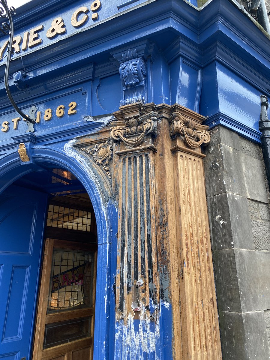 RyrieC's tweet photo. We’re slowly uncovering almost 200 years of history at Ryrie’s as we undertake a thorough restoration. We look forward to reopening in the New Year. #edinburghpubs https://t.co/0Rq9JLa9Xh