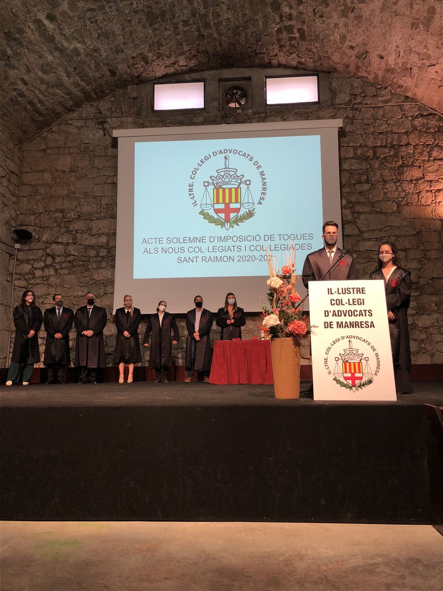 Marc Aloy Guàrdia 🎗 (@marc_aloy) on Twitter photo Content de participar a la Diada de Sant Raimon de Penyafort, patró de l’advocacia. Hem donat la benvinguda a nous advocats i advocades, hem homenatjat aquells que compleixen 25 i 50 anys de professió i hem agraït els 12 anys de bona feina al degà emèrit Abel Pié. Moltes gràcies! Content de participar a la Diada de Sant Raimon de Penyafort, patró de l’advocacia. Hem donat la benvinguda a nous advocats i advocades, hem homenatjat aquells que compleixen 25 i 50 anys de professió i hem agraït els 12 anys de bona feina al degà emèrit Abel Pié. Moltes gràcies!