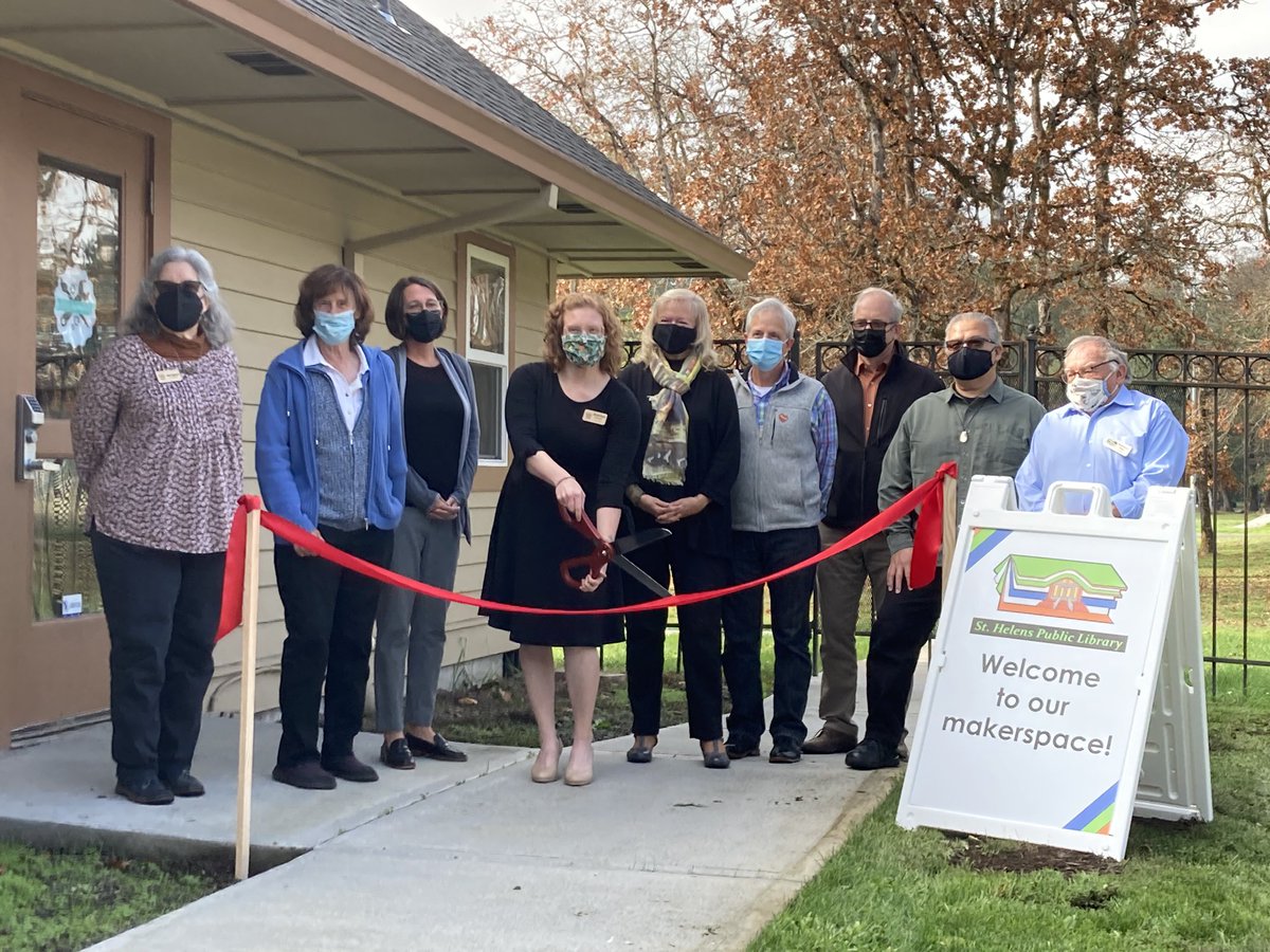 Northwest STEM Hub tweet media