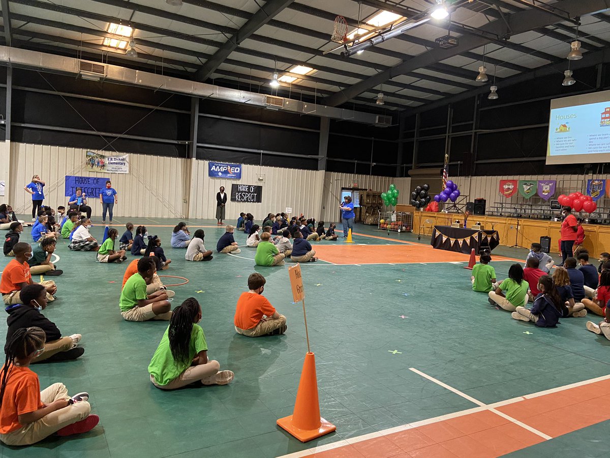 House selection day fun 🧡🧡🧡