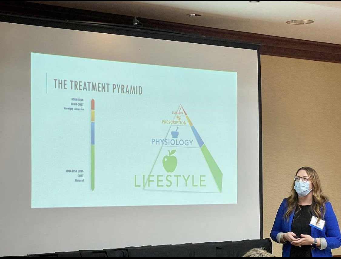 Great start to #FMEC_2021 for our SHY residents!! 3rd year resident Jess Goddard currently talking about Lifestyle Medicine after a great session from our IMPLICT champions!!