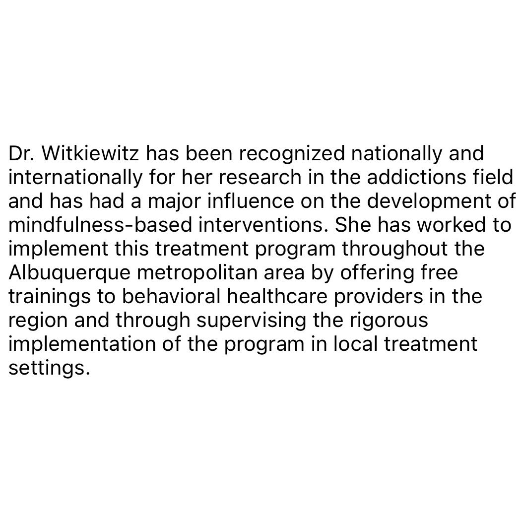 Congratulations Dr. @KatieWitkiewitz for receiving the Howler Research Award! 🥳🐾🐺
Proud to have her as a part of our department! #ProudPsychologyLobo 🎉