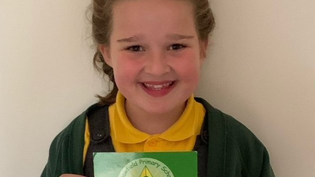 Lots and lots of postcards have been arriving on doormats this week. Fantastic achievements across the school this week. #WeShine