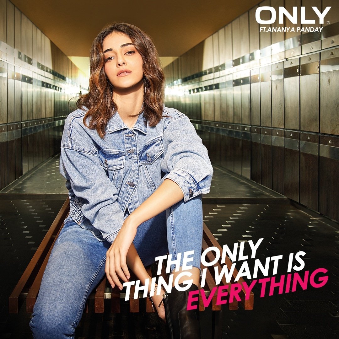 OnlyIndia's tweet photo. ONLY Jeans👖ONLY Jackets 🧥! We know the ONLY thing you want is EVERYTHING! 
Check out EVERYTHING that's trending this season in stores and https://t.co/7r8ko4iGO0 

#ONLYThingIWantIsEverything #ONLYEverything #ONLYIndia #AnanyaPanday #ONLYxAnanya #ONLYMyStyle https://t.co/EhmiOkYHov