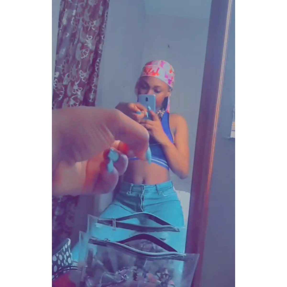 Nella_Vava's tweet photo. "Siw poko wè soley maten an, Pa neglije admirem"❤😘👄
#M__Daash
#mirrorpic https://t.co/RpjfiqhIrd