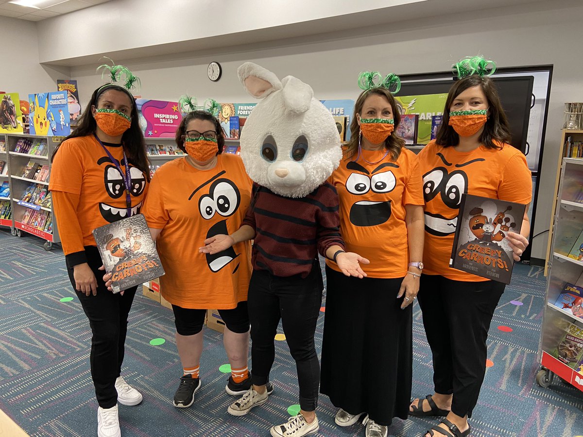 MeghanAlexis16's tweet photo. Book Character Day! #CreepyCarrots @areynoldsbooks @AlaneAdamsBooks #FallWithAlane #ReadingMatters #HHlightning  @HHSIPA @HHPrincipalStew https://t.co/oo5YE6KAEr