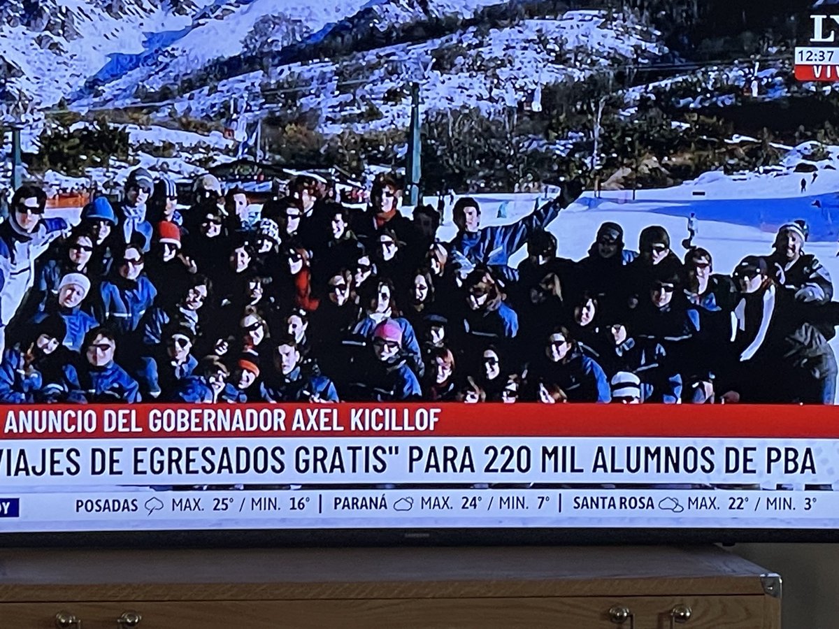 edufeiok's tweet photo. Están desesperados!! Platita, platita, platita. https://t.co/rBWaCVxPOW