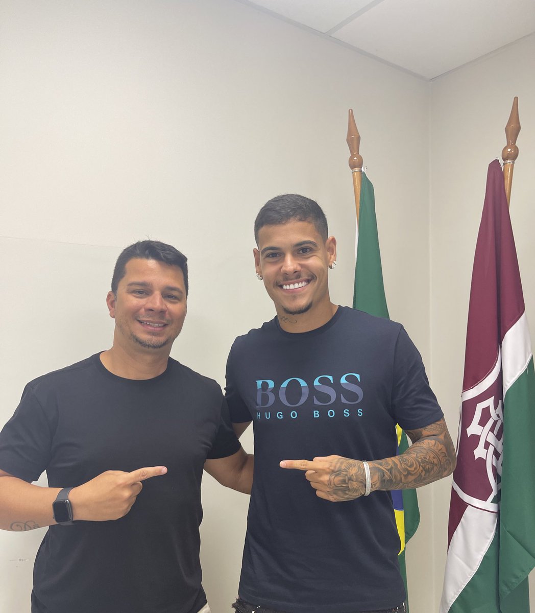luanfreitas_01's tweet image. Contrato renovado! @FluminenseFC 
Glória a Deus! Feliz e motivado 🇧🇬
Obrigado família, amigos e aos envolvidos!!
#2024