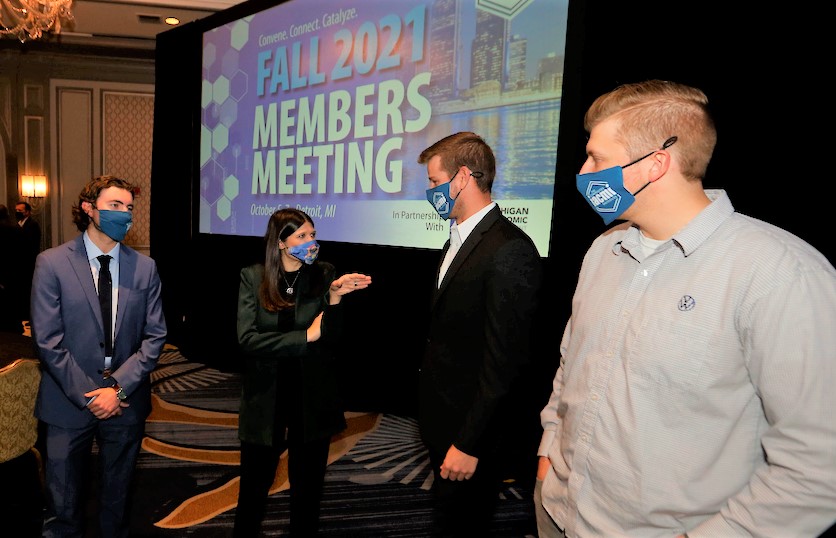 iacmihq's tweet photo. @RepHaleyStevens spoke at The Composite Institute's Fall 2021 Members Meeting in Detroit Thursday and applauded the composite community for directly moving electric vehicle technology forward in areas of lightweighting and energy efficiency. #composites #energy #IACMI https://t.co/WF1PAJYEiS