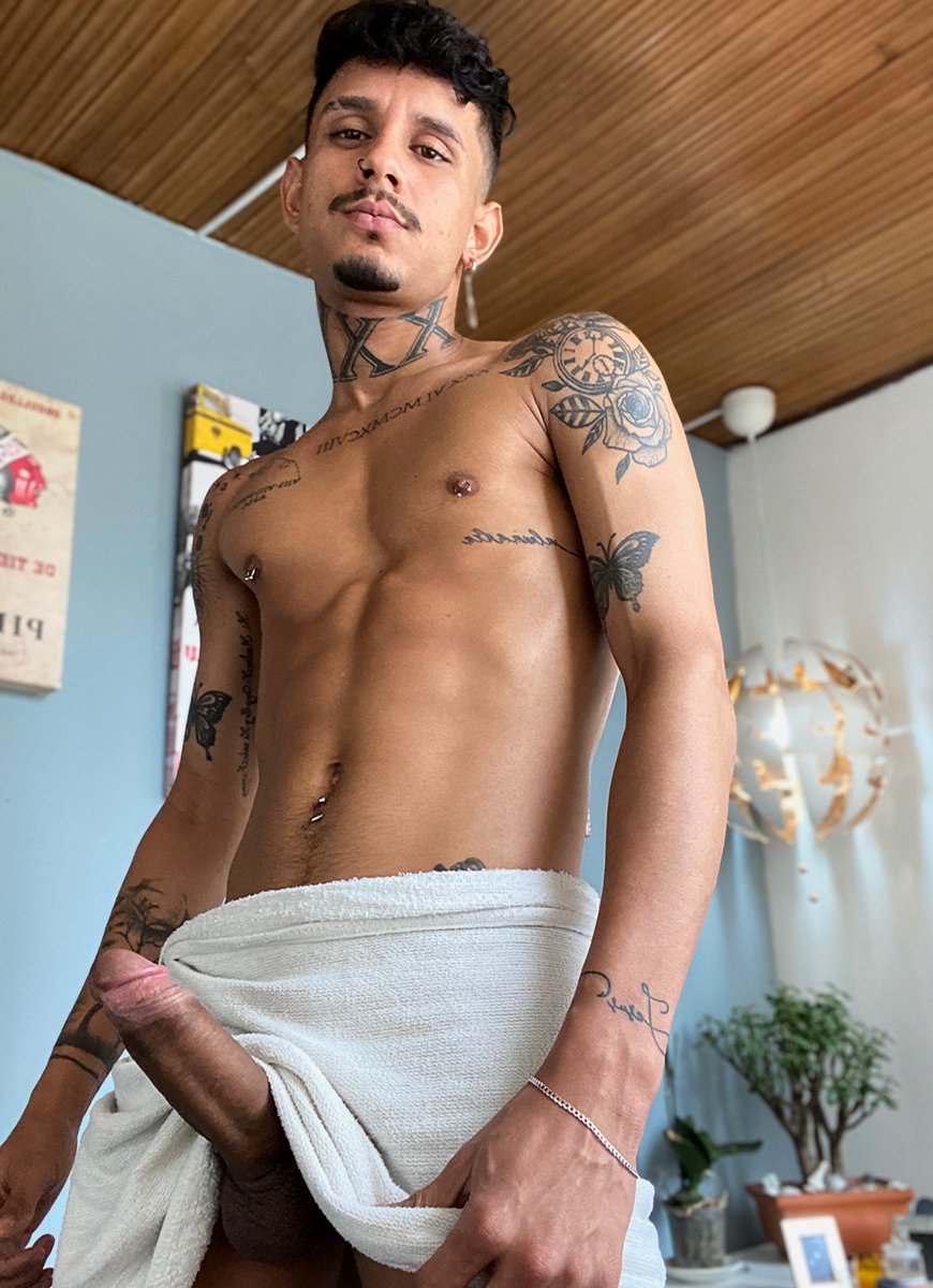 Me gusta mostrarles la verga 😈🍆
Buen día, RT 🔄🔥