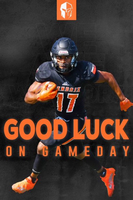 LukasMullin's tweet photo. Thanks for the game day love @RussHeidiSLC @HendrixFootball https://t.co/LF9viSSYGV