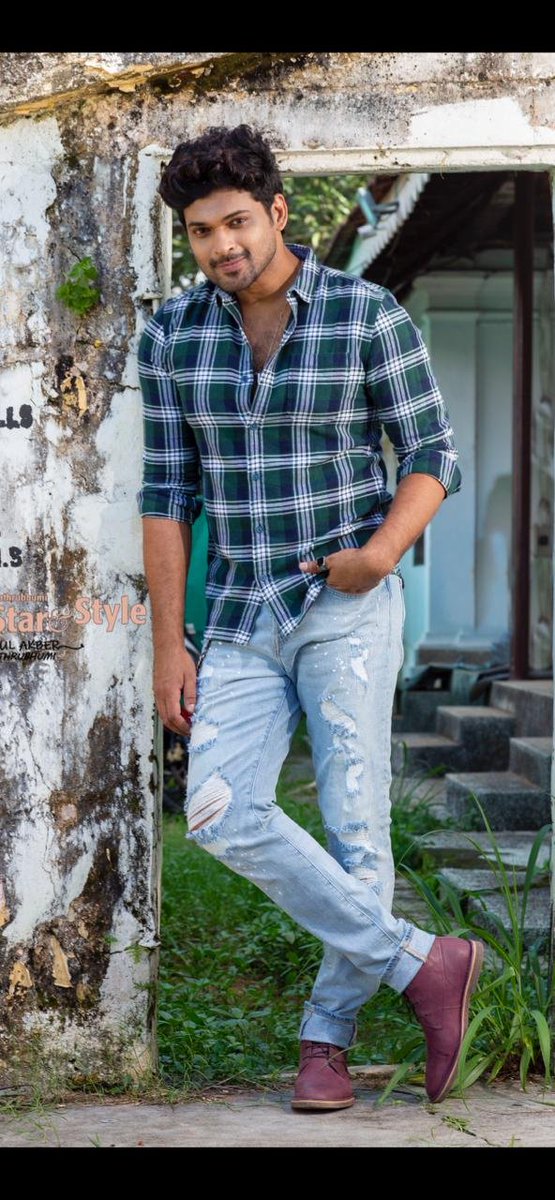 The nxt door boy 😊😊😊🤗❤❤love you tweeps #starandstyle_@mathrubhumi