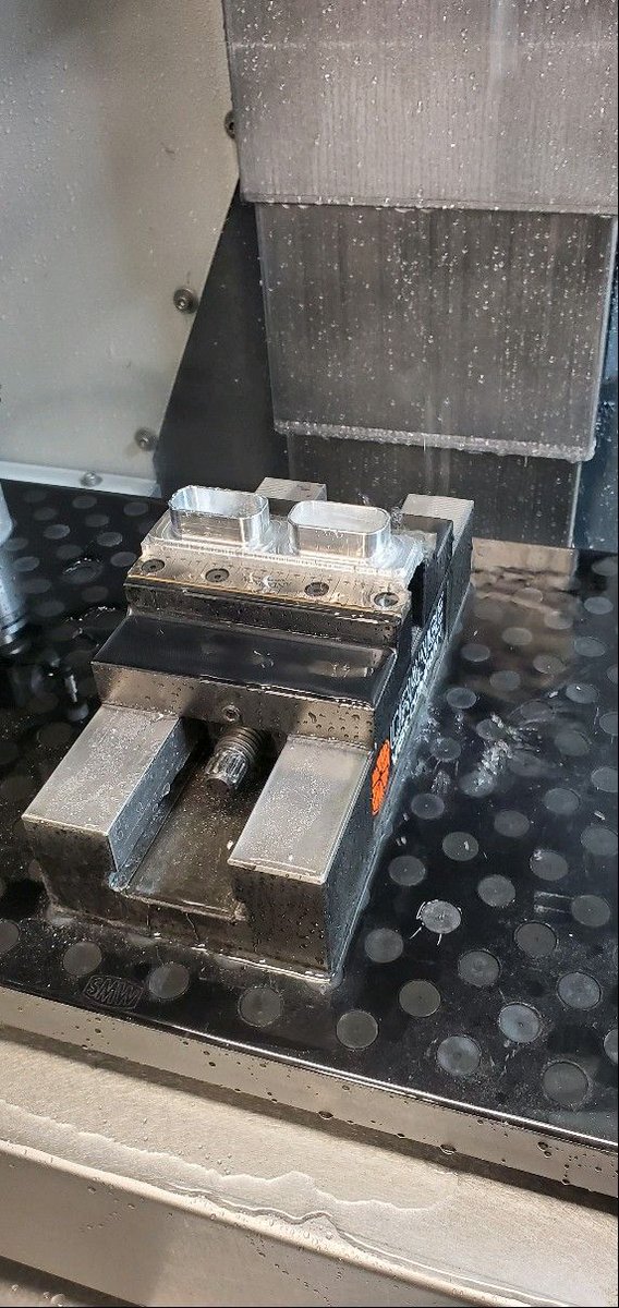 camflite's tweet photo. In-house CNC of parts for the new Ascent X / X8
#camflite #solidcam #soildworks #suas #drone https://t.co/VJpoRcDJjF
