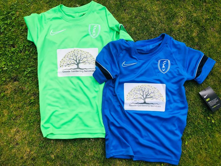FeederFc's tweet photo. The Club Is Blessed With Help & Sponsorship 💯😍
We Willl Arrange Sponsors Photos @ Our Next Game 📸💥
@PDJALUK @NonLeague16 #sponsors #thankyou #thingsaregood https://t.co/o7gbptFKra