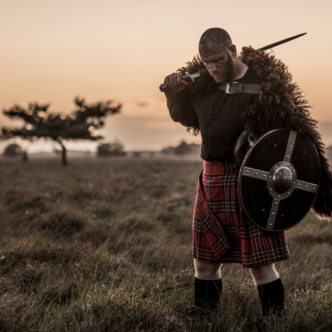 evie_author's tweet photo. So it seems I don't really need to be researching men in kilts at the moment.... Ah, well, can't let these things go to waste now, can we? 😉
#meninkilts #research #notwastingmytime #sharing #eviealexander #authorresearch #researching #hotscot #hotmen #thisismydayjob https://t.co/vdBEicziI0