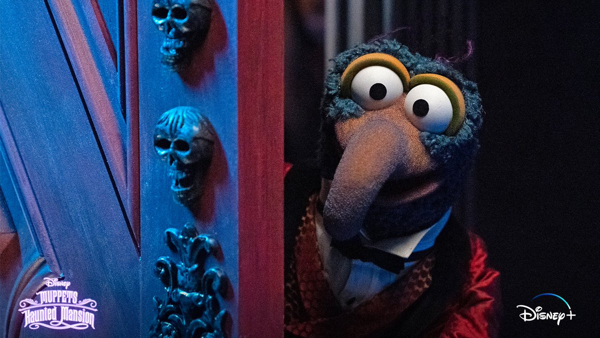 TheMuppets's tweet photo. We’ve changed our look to match this spooky season in honor of #MuppetsHauntedMansion, now streaming on @DisneyPlus! Join us… if you dare, @GonzotheGreat! #Hallowstream https://t.co/15y254qHOm