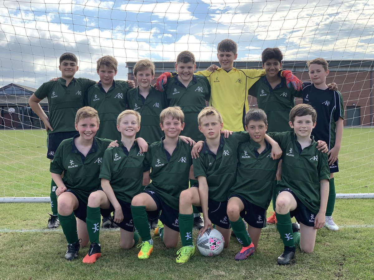 AKSSport's tweet photo. Fantastic afternoon of ⚽️ for our Yr7’s in 1st rd of U12 @SchoolsFootball 🏆. 
Great team performance and match winning goal from O.Williams seeing the team through 👌👏 
@AKSSchool 
#pursueyourpassion https://t.co/NVPvWGSTeL