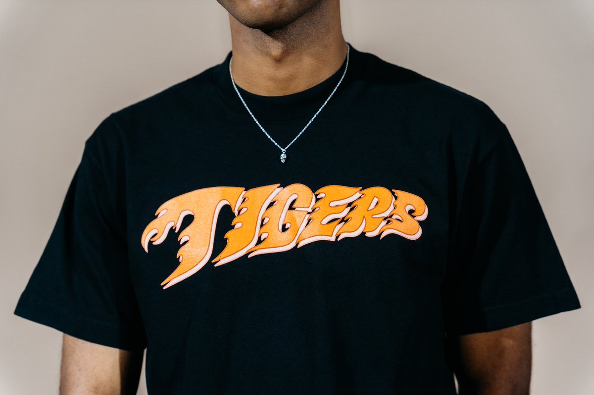 FatTigerWorks's tweet photo. A few new fat tiger pieces will be available tomorrow in-store + online❤️‍🔥 https://t.co/AZmFHAigi4